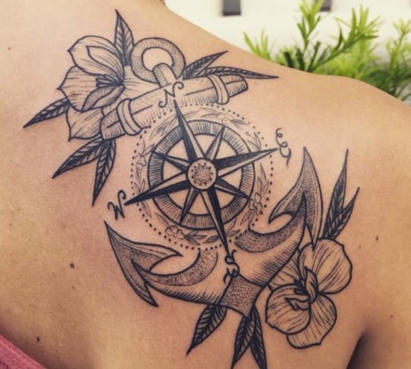 tatuaggio ancora nautico